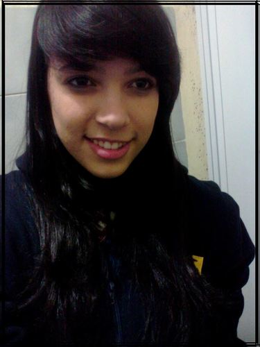 sou o que sou não mudo por ninguem... !! amiga eu te amo s2 . poor.: @_carlamr pra sempre minha