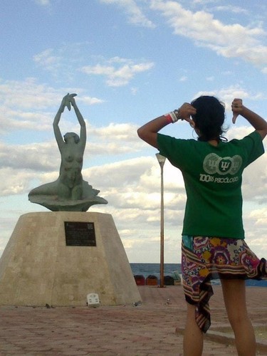 jessylu8's profile picture. Psicóloga clínica, feminista💜💚, amo el mar y a mi Marina 🩵💙