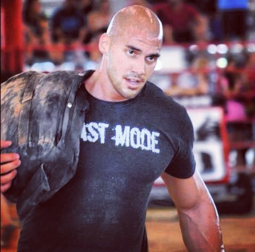 Firefighter/ Paramedic for Miami Dade Fire Rescue. Owner & Head Coach @CrossFitStorm.