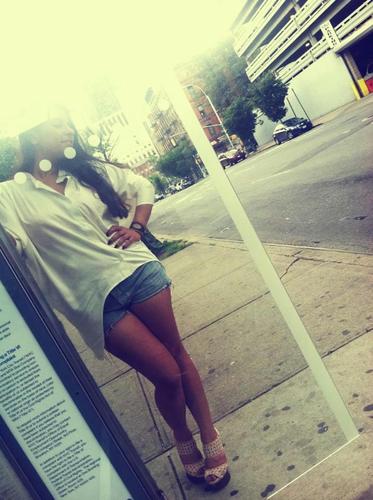 wild child, passion for fashion, opinionated, happy-go-lucky, social butterfly, determined.