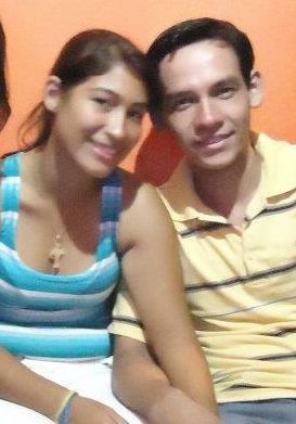 Sou uma menina legal. tenho 18 anos,libriana, gosto de sair com os amigos.amo meus pais...e amo sorvete..