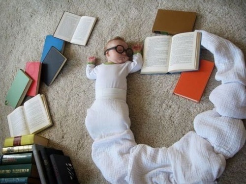 Kitap tanıtımları, kitaplardan alıntılar, kitaplar ile ilgili keyifli söyleşiler...