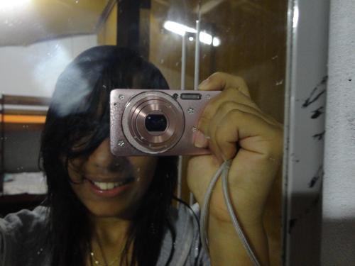 Americana,Taurina,Flamenguista..Divertida ,Carinhosa,Chata,maluca ,sensível e Ciumenta  ;], Gostou?Follow-me. *o* http://t.co/sh4iHI4Nyf
