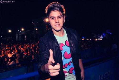 namorada secreta do loiro mais gostooso do mundo. @thomasrestart. Dona: @_souajujubs  Criação: 26\06\2012