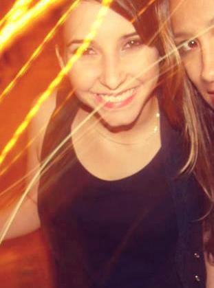 re_avelhaneda's profile picture. A verdade dói, a dúvida corrói, a mentira destrói e o pintinho piu...