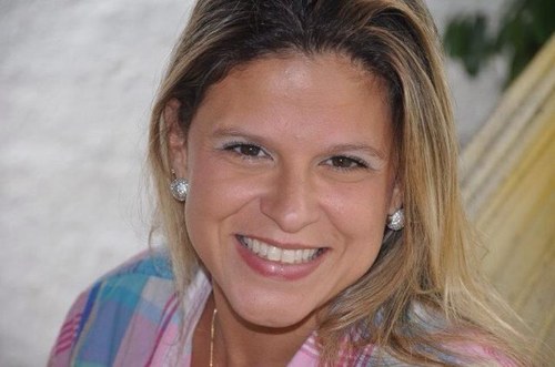 renatasggomes's profile picture. 