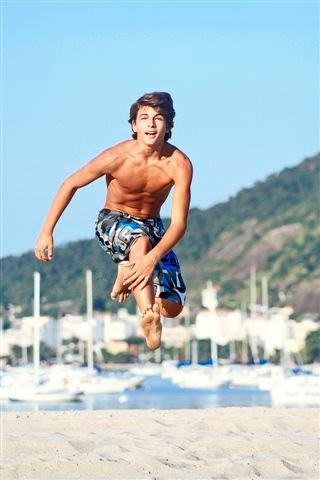 Fã Clube Oficial Brenno Leone.