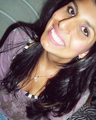 Sou como você me vê.
Posso ser leve como uma brisa ou forte como uma ventania,
Depende de quando e como você me vê passar.