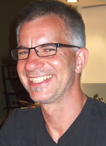 Digital Consultant, Intranet and web content strategist. UX approach. Lover of music and knowledge. Tweets are my own.