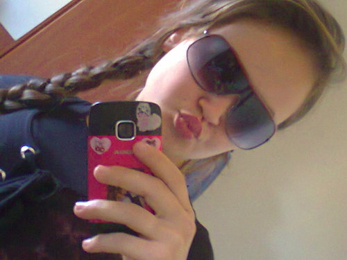 Facil é falar de mim dificil é ser Eu...
Queem Mee Seegui Siigo Dee Voolta!! ;P