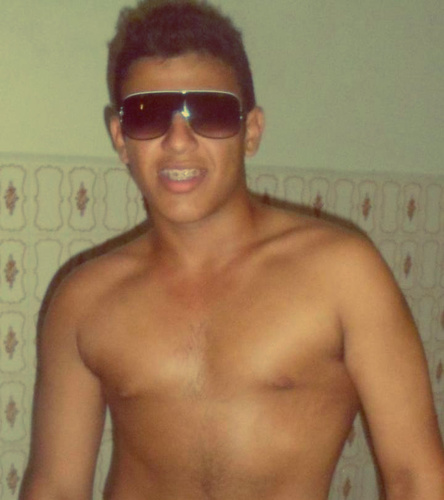 mulher e carro pra mim é a combinaçao perfeita ta ligado é só deixar fluir e ver oq essas belezinhas podem fazer ... (8'