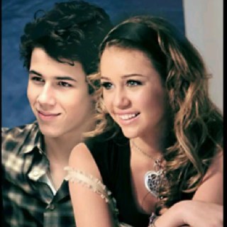 niley2197's profile picture. Miley+Nick=Niley ;) Follow my personal @johnsonsa21 and my RP @sellybear2197