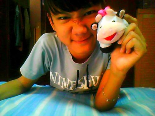 Follow me ,, follback?  just mention yaah :)