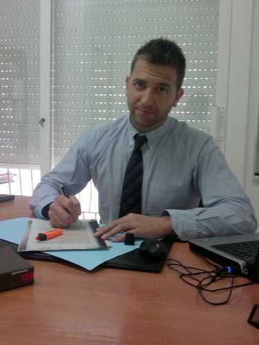 rubio_pfms's profile picture. La lectura hace al hombre completo; la conversación lo hace ágil, el escribir en twitter lo hace preciso.