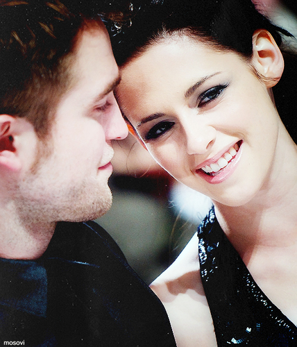 qtcouplerk's profile picture. 