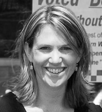 rosshallphotos's profile picture. I am Ross Hall's granddaughter Jonna and I'm pleased to share Ross' 100 year photographic legacy with you.   As Ross would have said, Howdy, neighbor!