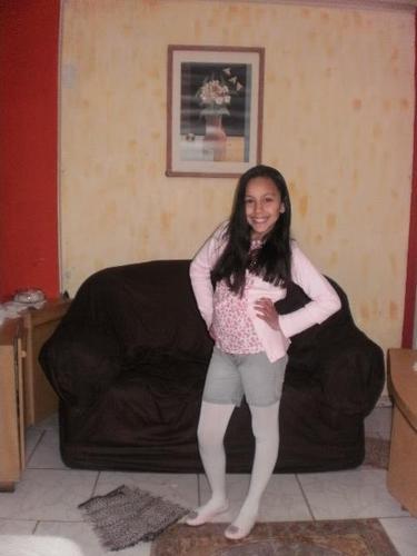 Não sou fria, sou cuidadosa. Não sou grossa, apenas falo a verdade. Não sou metida, tenho amor próprio. Não sou difícil, sou seletiva.