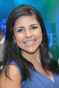 "Estou atrás do que fica atrás do pensamento"