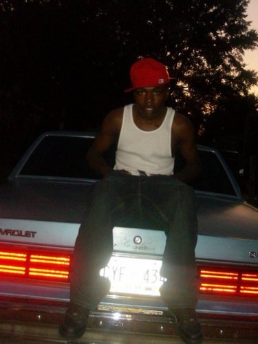 IMA VERY COOL LAYED BACK PERSON