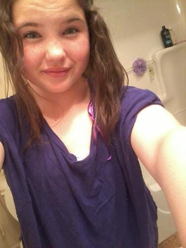 Laurenie_bear's profile picture. ♥ Imperfection is perfection ♫