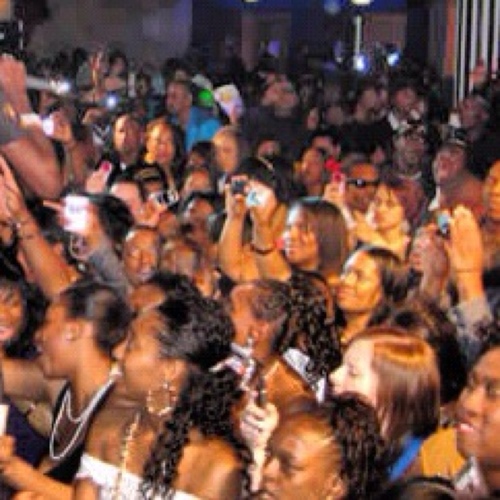 2SillySundays's profile picture. AfterParty. 600 + Dress 2 Impress. Top Security. #NFL Events 8-10 party 10-4