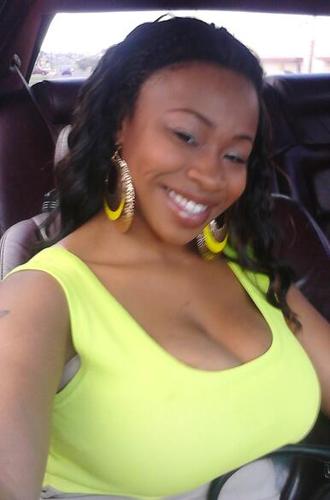 I am a women on the rize..money & family is everything! Im also a Theraputic Massage Therapist!!!