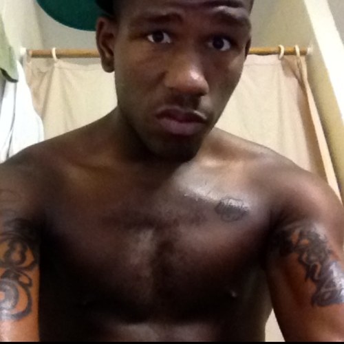 Tw33t_mY_m3aT's profile picture. ☆彡 #TheMoneyTeam #TeamGod #TEAMfreeboosie #teamTaRiyahRiles #team1993 #imtatted #imissmygranny ☆彡