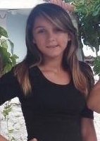 Virgiana, 15 anos, feliz , Amo Deus acima de todas as coisa , Vaidosa ,Carinhosa ,simpatica , divertida, ciumenta & doiida m  , Solteiira * follow-me !? *-*