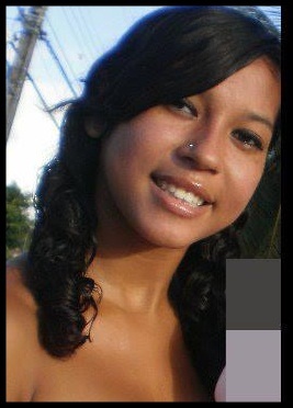 tenho 14 anos  sou uma menina carinhosa,estresada,as vezes brigos com quem merece mais eu sou simplismente eu ..