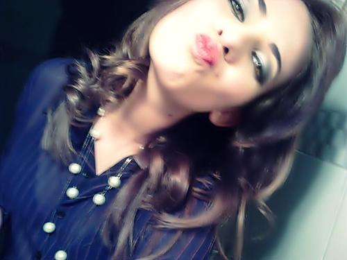 18 aninhos, em 1° lugar DEUS, #Palmerense, bipolar quer saber mais follow-me que eu te conto ;9   http://t.co/w4Dva8Lpuf