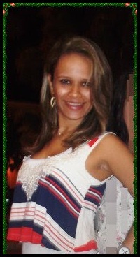 olá sou anna paula tenho 23 aninhos curso faculdade de fisioterapia e sou feliz♥♥