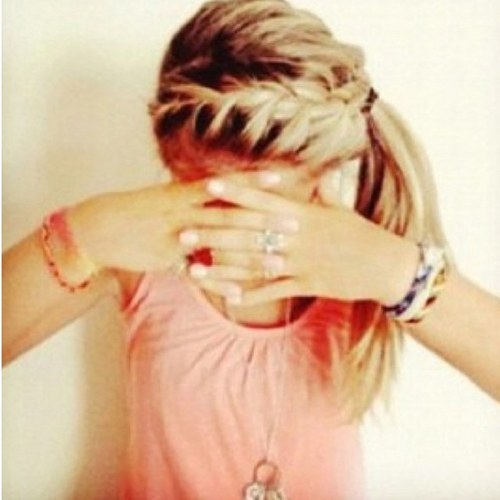 you're all beautiful no matter what. owners, Chelsey, Chelsea, Arianna.