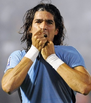 Jugador de Florianopolis Clube. Criado por @PedrooBorghetti e @Heavy_Slipknot.