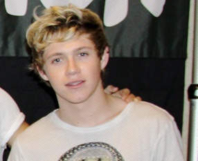 Hi! I'm Marcelly Tomlinson Horan Malik Styles Payne (@marcellyornelas) . FC since: January 4, 2012.