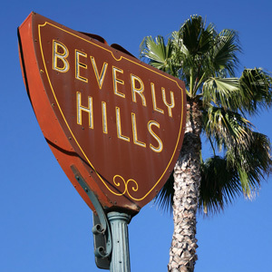 At the Beverly Hills Center for Cosmetic & Laser Dentistry, we put our clients first. 310.289.1200