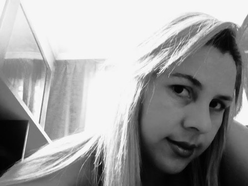 dianamoura5's profile picture. sou  casada, trabalho por contra própria e adoro fazer amizades gosto de conhecer gente simpática...