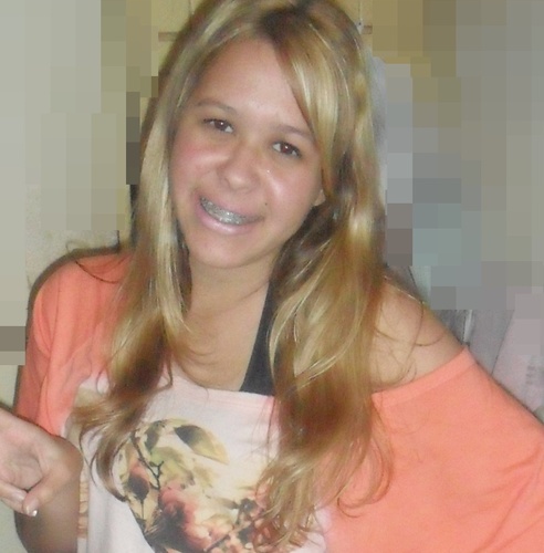 '      ... Aplausos para as pessoas que querem me ver mal & para baixo.. Mais sinto muito, porque aqui vocês não arruma nada ! ' @mckauankoringa  ♥