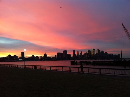 fridaychallenge's profile picture. 