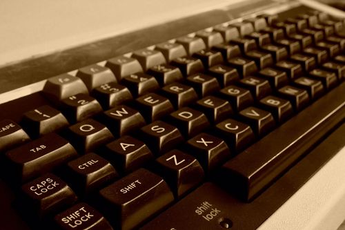 Retro computing daily with my BBC Micro, Acorn A7000 and Raspberry PI running Risc OS
