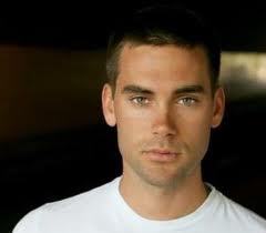 Fan page. Feel free to follow for future update on Drew Fuller! I will only talk about #ArmyWives (@ArmyWives)