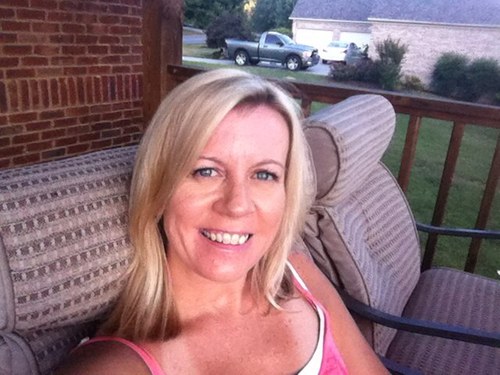 april1allen's profile picture. 