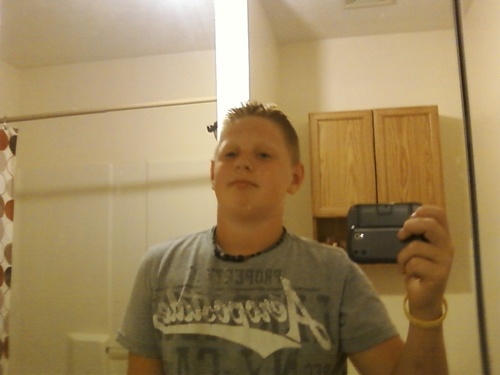 rileyruddtrueax's profile picture. 