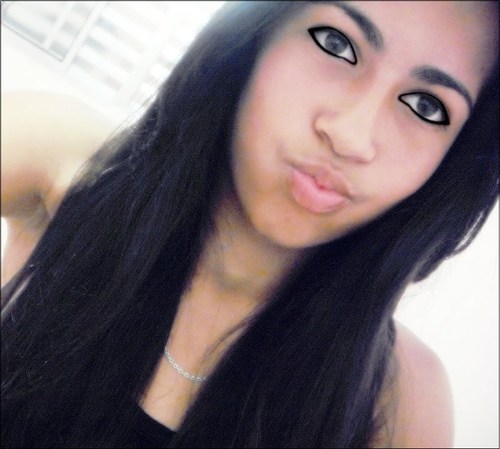 mechele370's profile picture. viva a vida intensamente como eu hihi