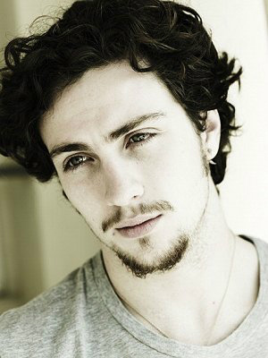 Here ye, here ye! I am the Prince of Monsters, wherein all beasts will fall upon my reign. Falling for my princess, @BinkyTheKitty. [Roleplay -- Random Tweets]