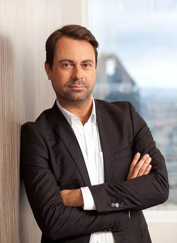Responsable de la Communication Client Crédit Agricole Assurances @ca_assurances @credit_agricole