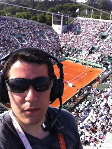 karvelas12's profile picture. Bio ( écrire ) Graphie ( la vie) Biographie écrit qui a pour l'objet l'histoire d'une vie ! en gros mon twitter est ma BIO !