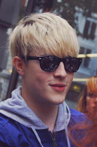 Hi,my name is Bruna,and I'm from Croatia  and my message for @planetjedward is -ღJΞDWARDღJΞDWARDღJΞDWARDღJΞDWARDღJΞDWARDღJΞDWARD PLEASE COME TO ღCroatiaaღ