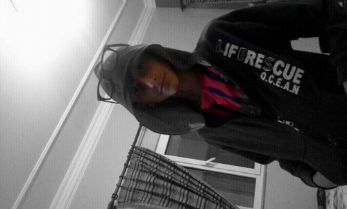 Ziwodi's profile picture. I'm normal person and I follow back , I looooooooove ijustine so much , I'm big fan ;-)