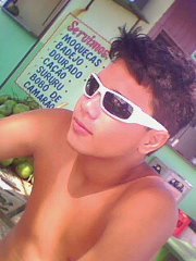 JeanBrandao94's profile picture. bolero, curto um bom pagode, curto Rosa de Saron..flamenguista nato, amo minha família e tenha muita fé em Deus!! amu mt td q tenhu!!