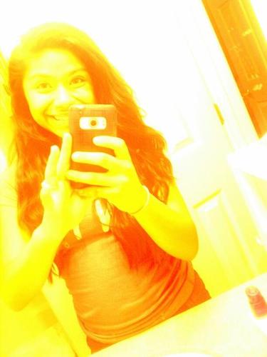 New To Twitter. Follow me & I'll  Followback (: